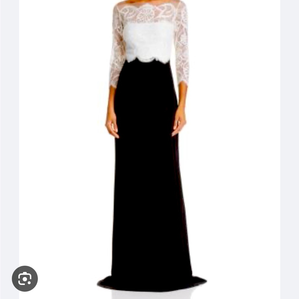 TADASHI SHOJI Lace/Crepe Gown Sz 2